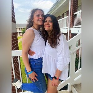 Meet your Posher, Jenny